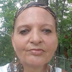 Meet your Posher, Deborah